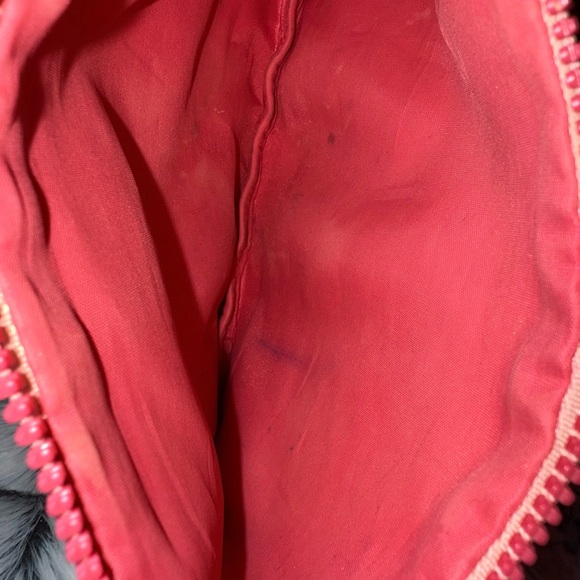 Valentine’s Rae Dunn Hot Stuff Cosmetic Bag NWT & IPSY Hot Lips Pouch Bundle GUC - Picture 9 of 11